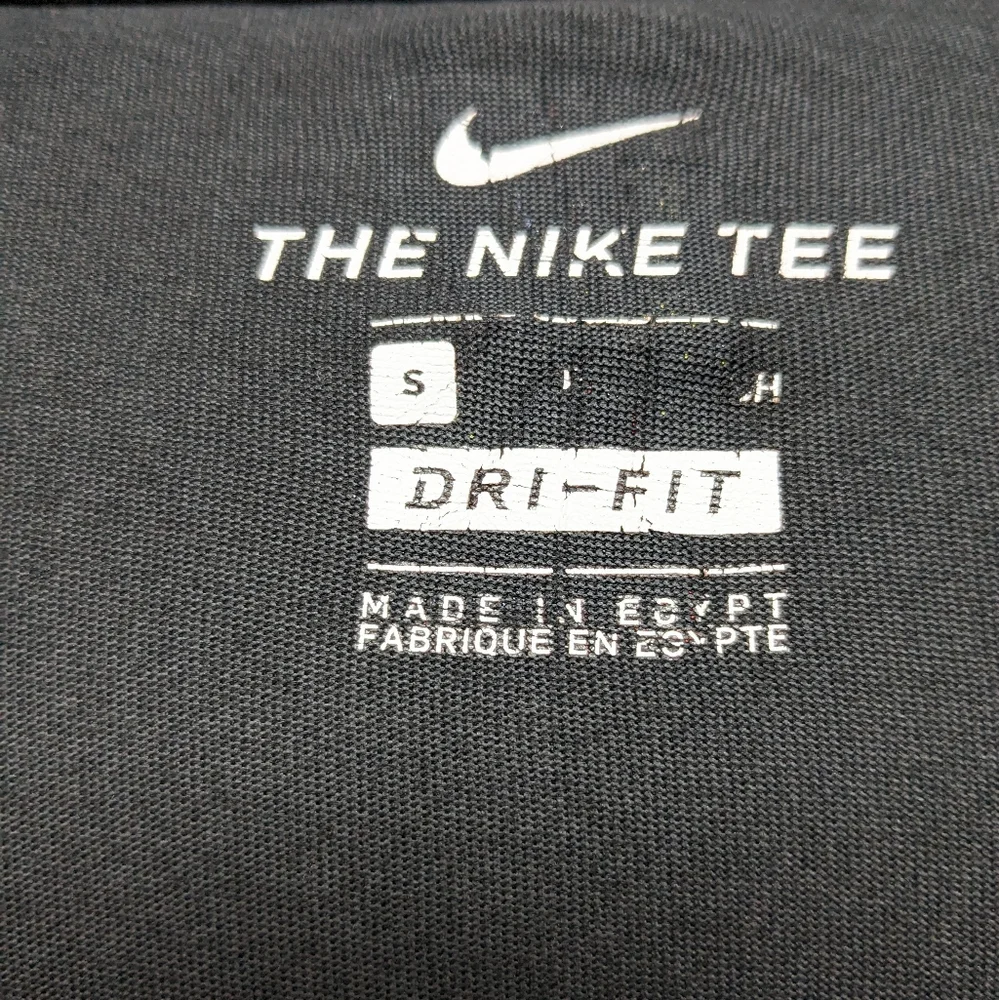 LIMITED EDITION Nike Men Kyrie Irving x Spongebob T-shirt - M